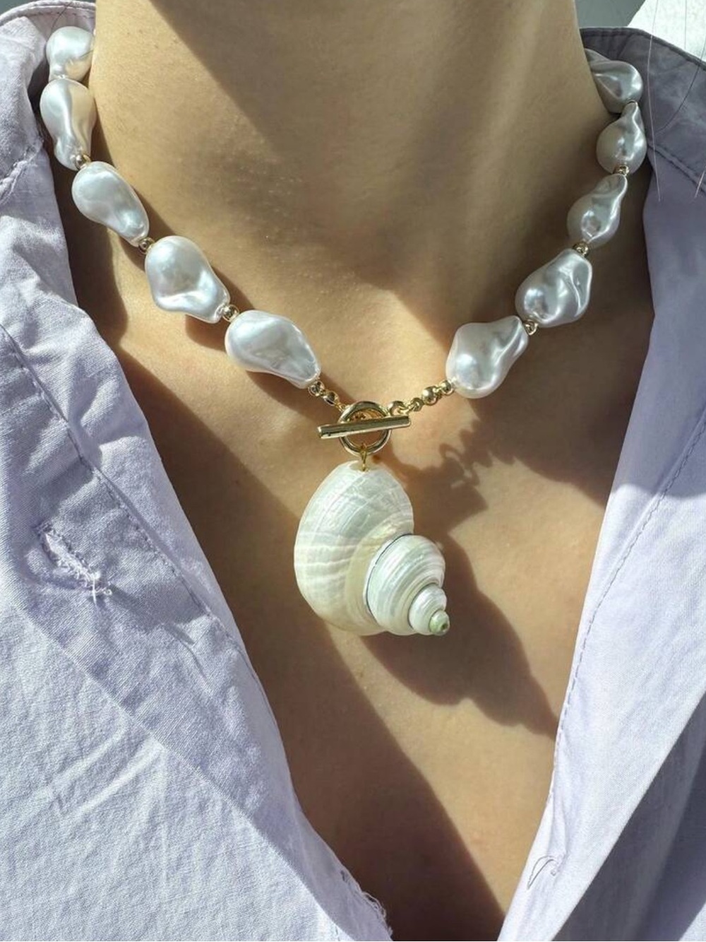 ZARA Baroque Pearl Necklace with Shell Pendant